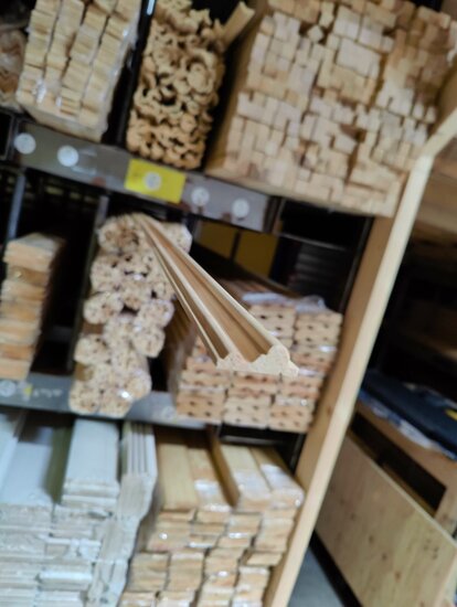 1963619967 Grenen sierlijst B30mm x D10mm x L2400mm